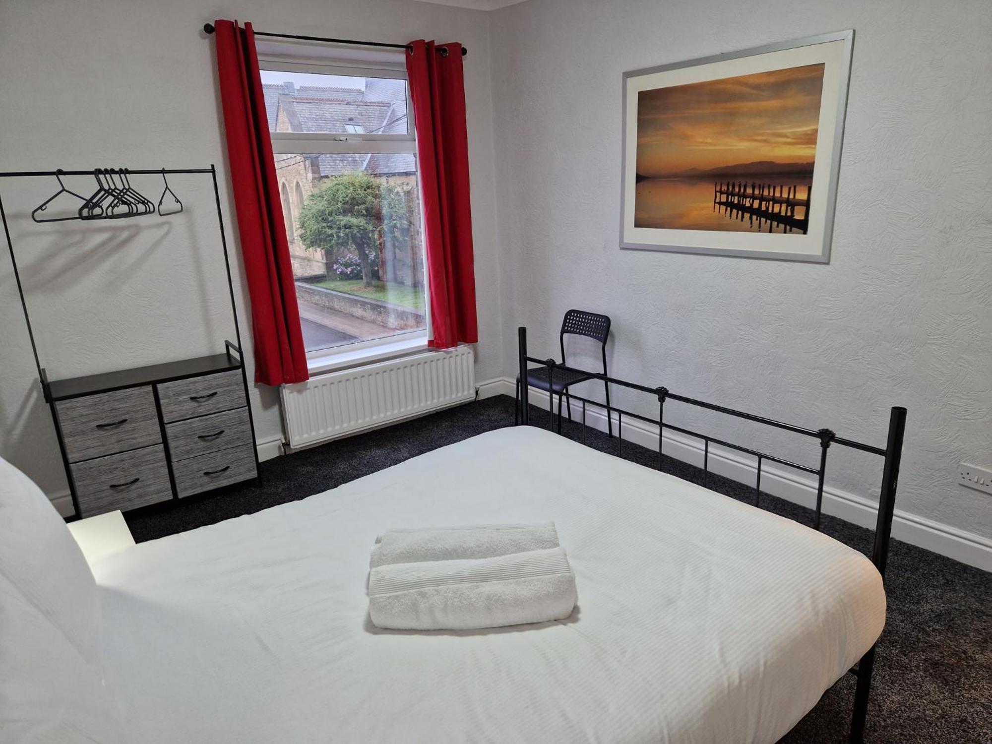 Birtley'S Diamond 3 Bed Apt, Sleeps 6 Guests Birtley  ภายนอก รูปภาพ